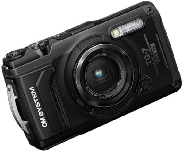 Explorez les capacités de l'olympus tough tg-6, un appareil photo étanche idéal pour les aventuriers. Design robuste et performances impressionnantes passées au crible.
