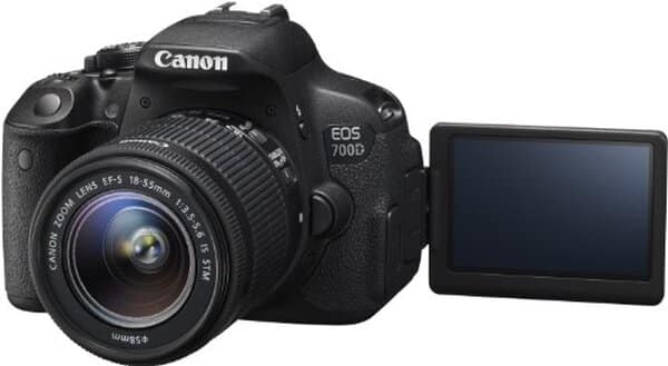 Découvrez notre test détaillé du canon EOS 700D et de son objectif 18-55mm : performance, qualité d'image et polyvalence pour la photographie. 