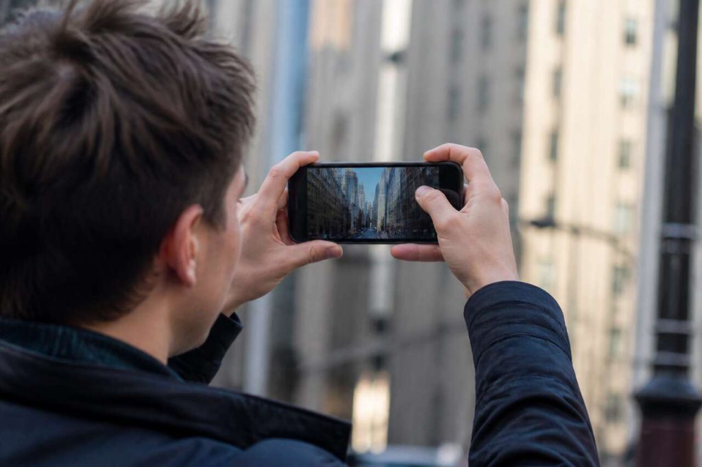 Photographier avec un smartphone : astuces et conseils
